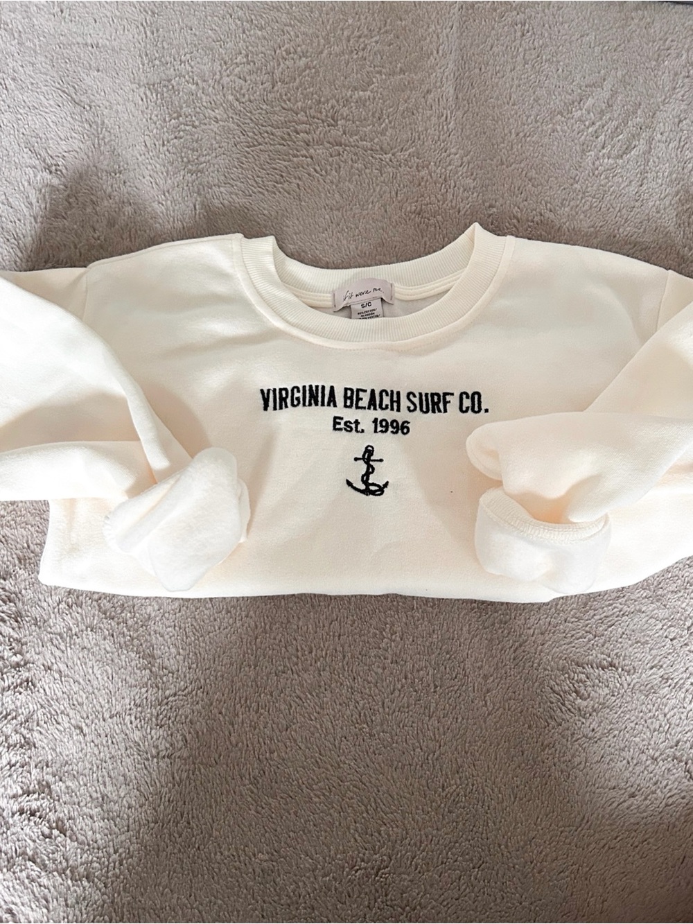 Off White Crew Neck by “if it were me” - Picture 2 of 3
